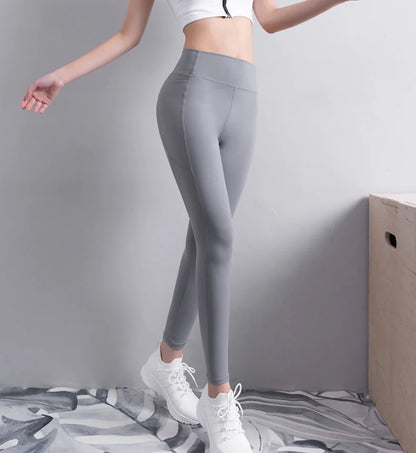 Women's Pocketed Fitness Leggings for Yoga and Running